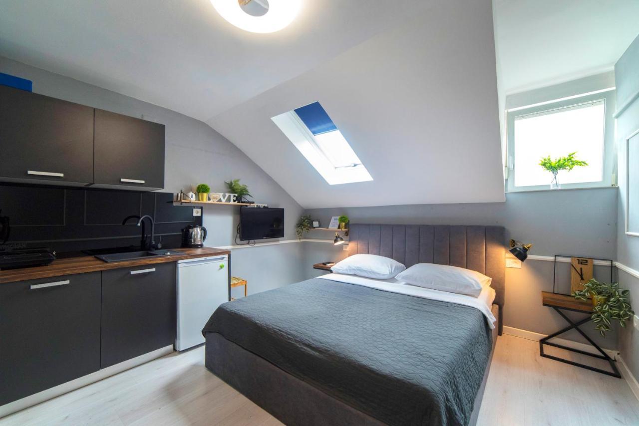 Manuela Studio Apartments, 4Th Floor, No Elevator Zagreb Exterior photo