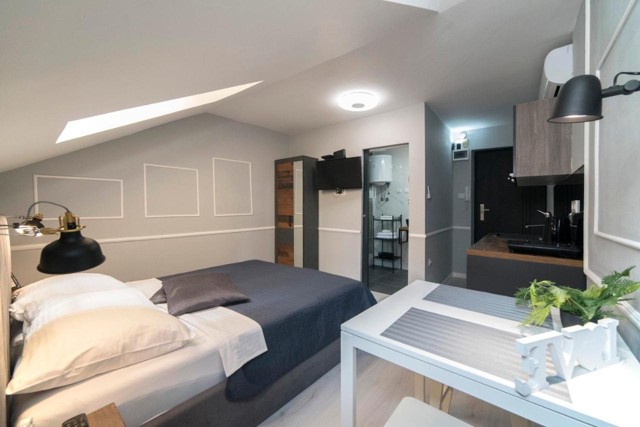 Manuela Studio Apartments, 4Th Floor, No Elevator Zagreb Exterior photo