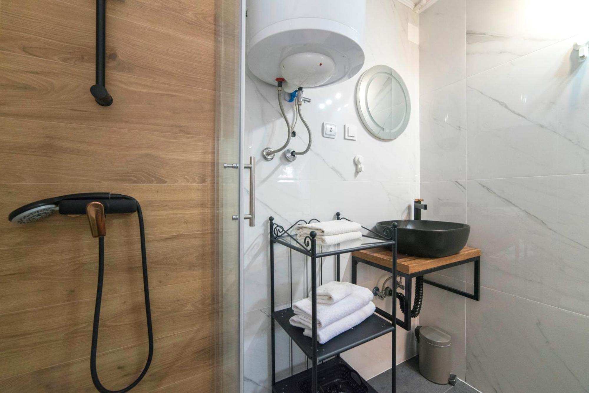 Manuela Studio Apartments, 4Th Floor, No Elevator Zagreb Exterior photo